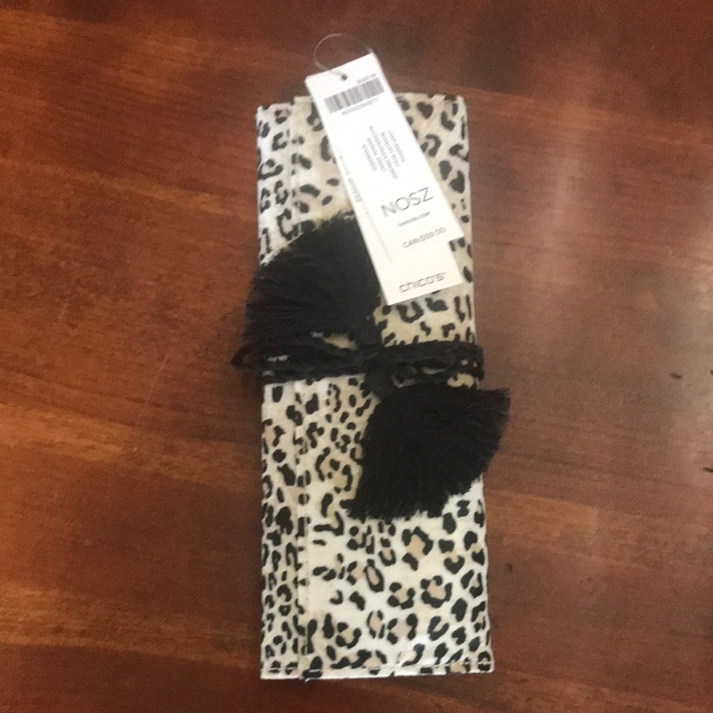 CHICOS travel jewelry bag.